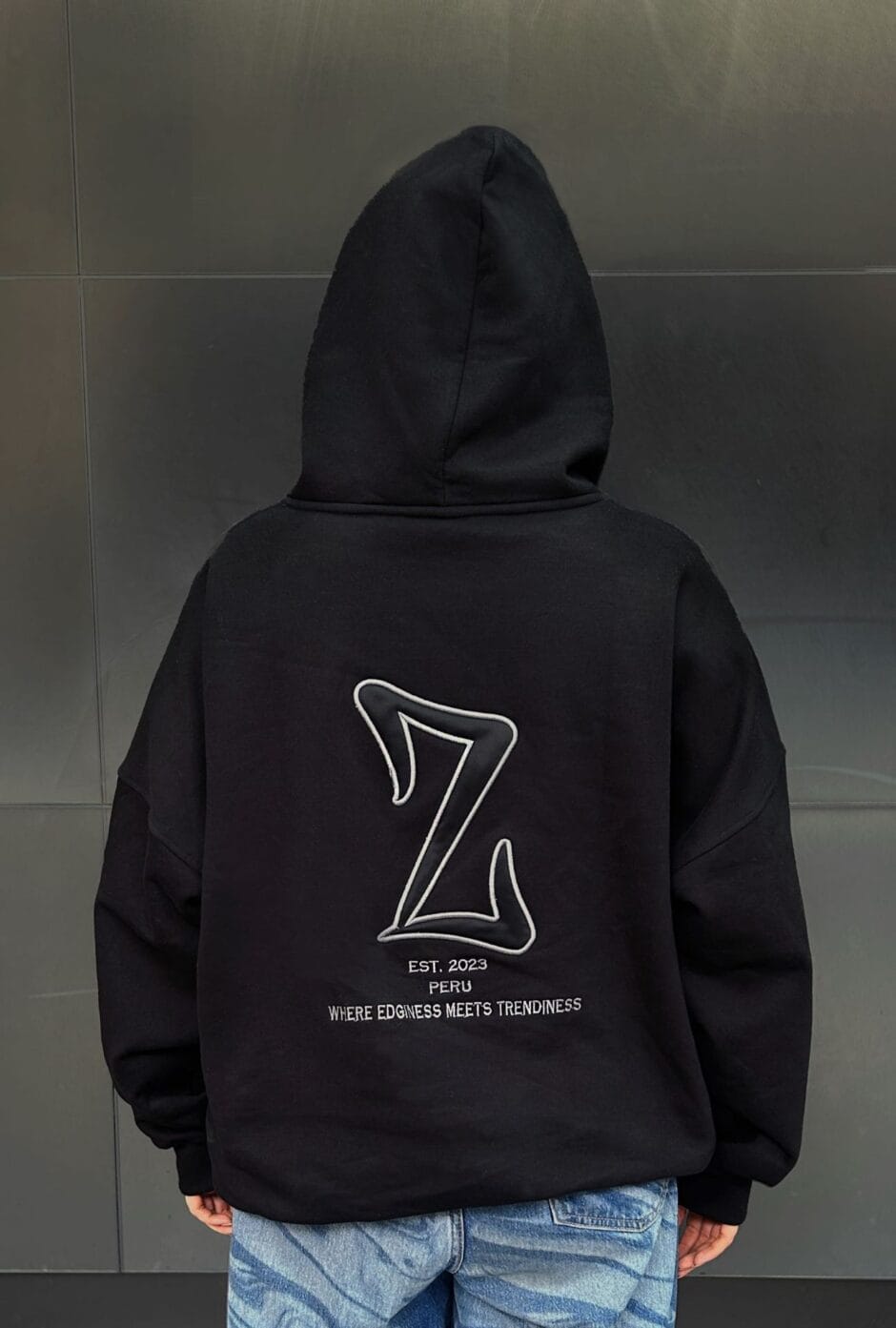 BLACK Z OVERSIZED HOODIE